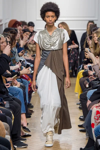 Look 31